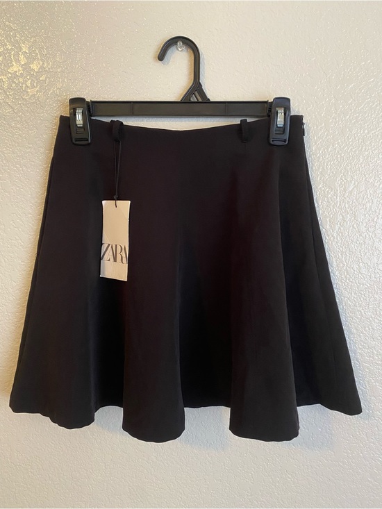 Zara Dresses & Skirts - ***PRICE DROP*** Zara Black Circle Skater Office Cocktail Skirt S